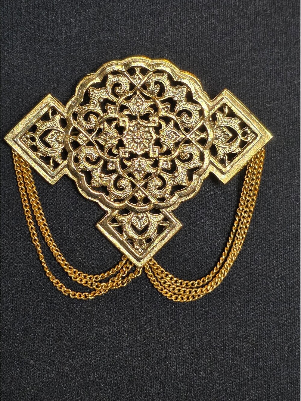 Vintage Les Bernard Inc. Gold Tone Filigree & Draped Chain Brooch